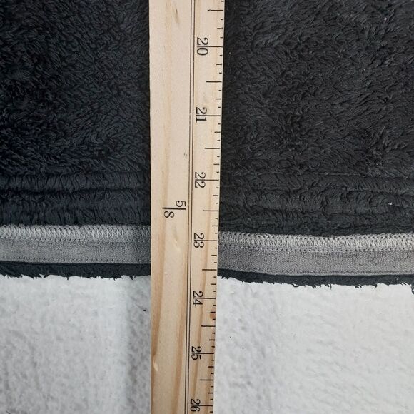 The North Face Women’s Black Fleece Pullover Medium 1/4 Zip Soft Plush - Picture 5 of 9